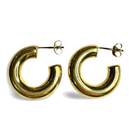 Lia Hoops