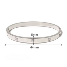 Load image into Gallery viewer, Azaria Bangle
